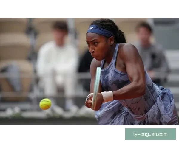 高芙赛后砸拍直言我需宣泄情绪 高芙赛后砸拍直言我需宣泄情绪